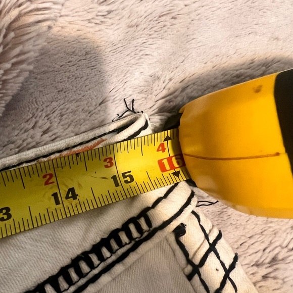 Rock revival shorts - Picture 12 of 12